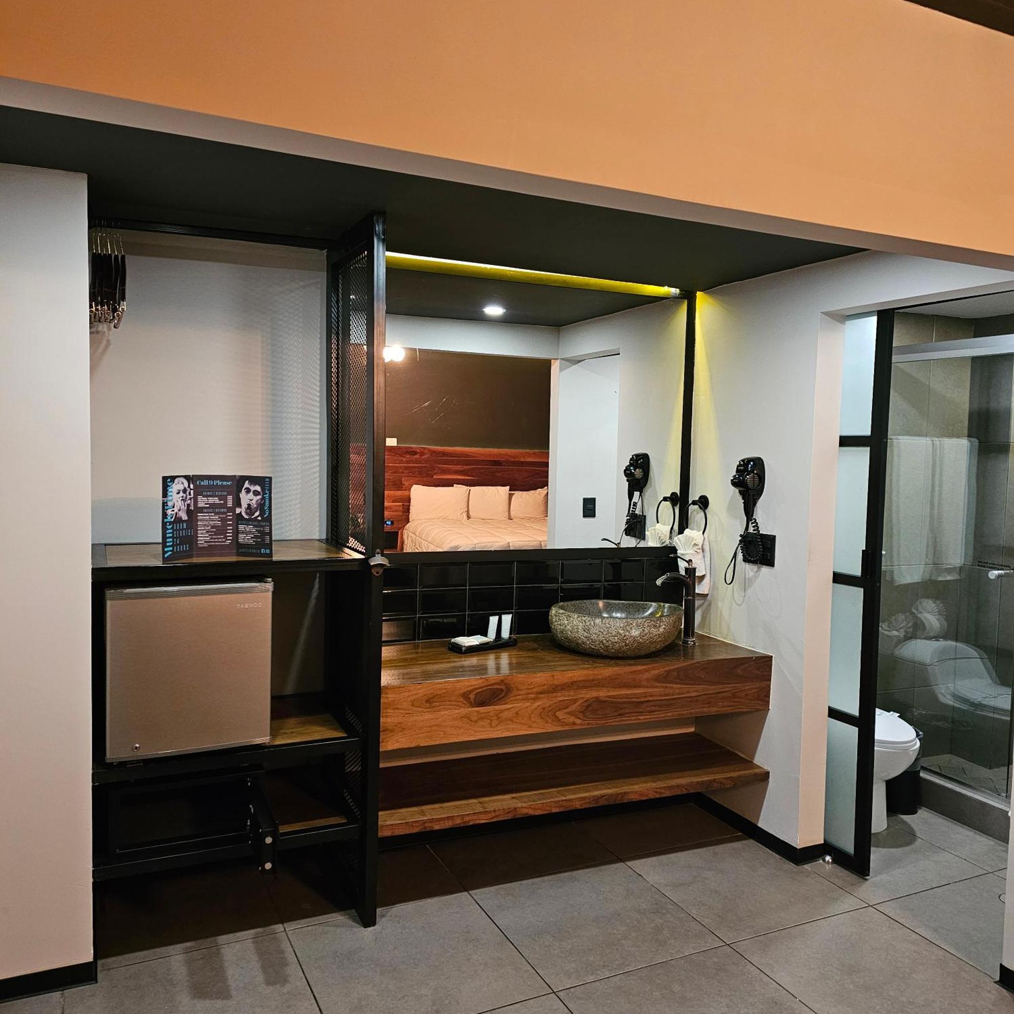 Hotel Rio Rita Тихуана Екстериор снимка